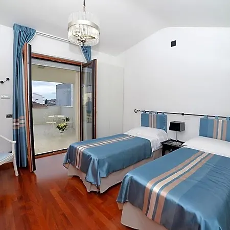 فندق مبيت وإفطار Sant'erasmo 3*
